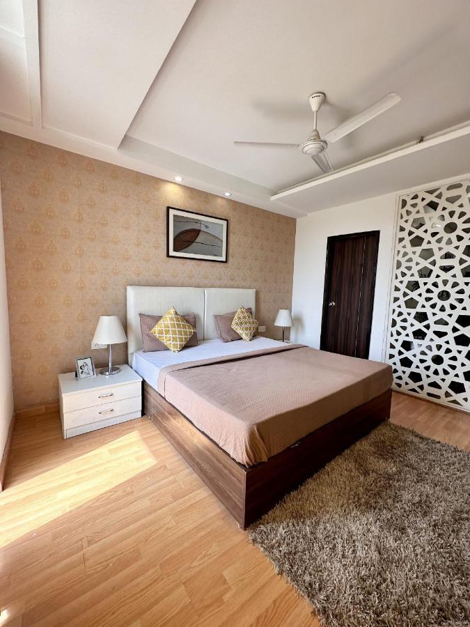 Flamingo Hotel Sector 67 I Studio Rooms I Gurgaon Exterior photo