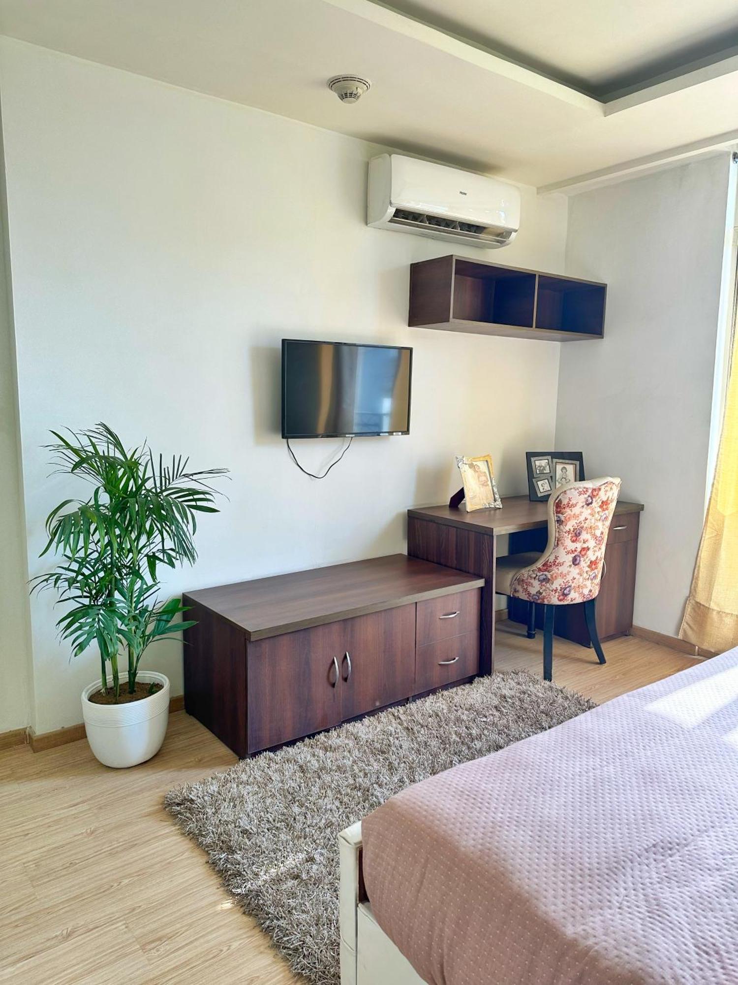 Flamingo Hotel Sector 67 I Studio Rooms I Gurgaon Exterior photo